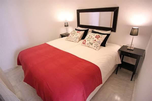 Sleepin Sevilla Sevilha Exterior foto